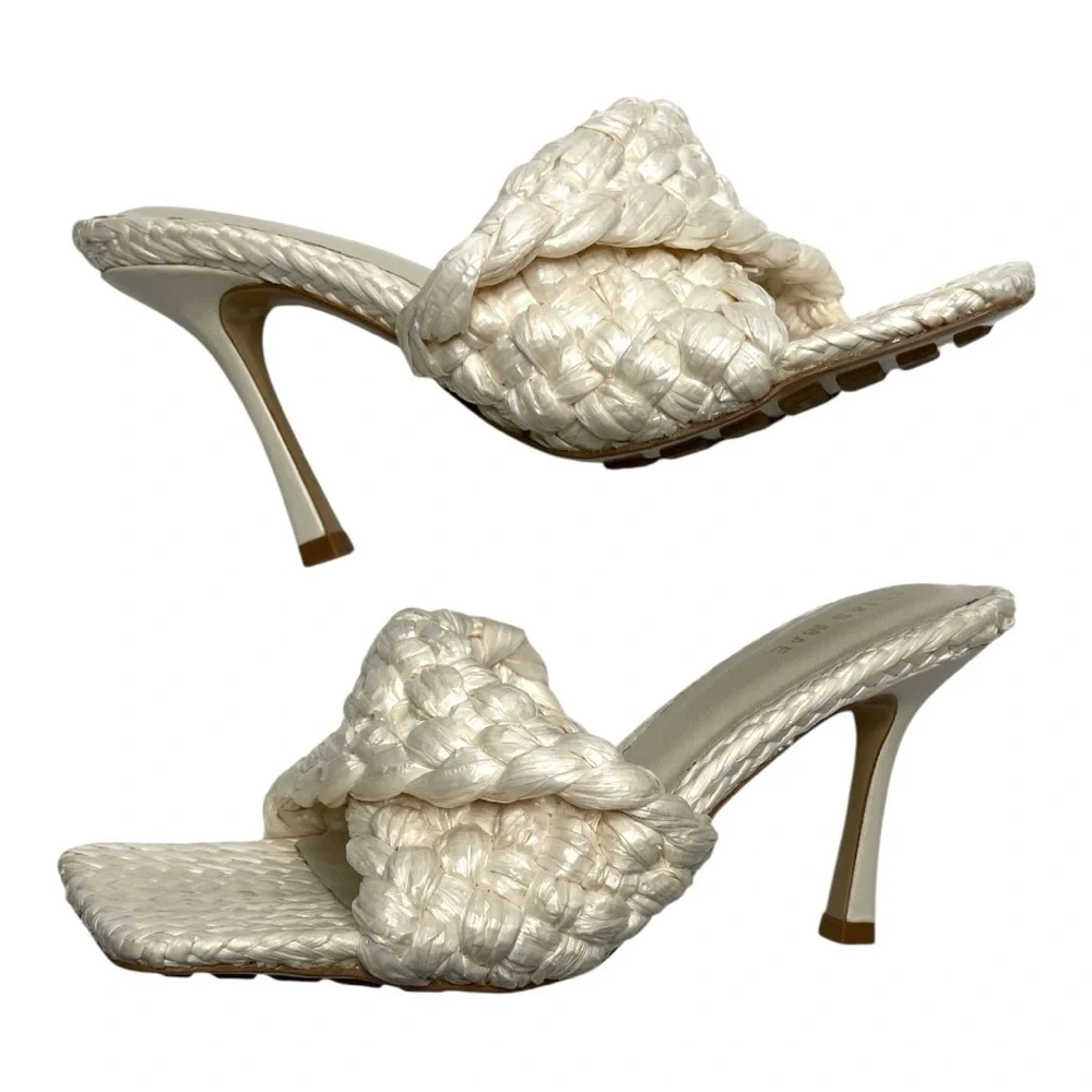 Alias Mae Woven Raffia Lennon Mule Sandal in Bone Size 38